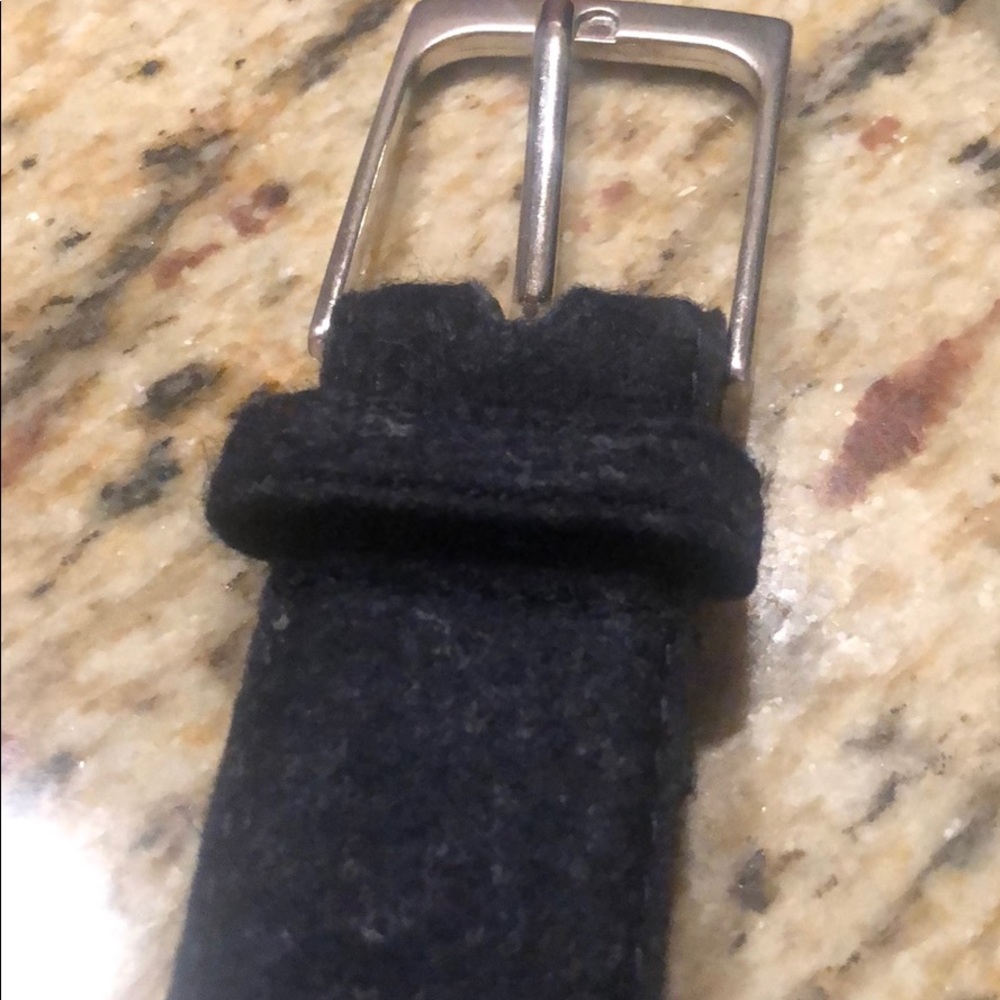Men’s dress belt: blue/gray. Felt material
